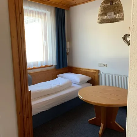 Panoramaalm - In - Out Апартаменти Бад-Кляйнкірхгайм